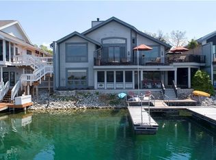 8086 Dean Rd, Indianapolis, IN 46240