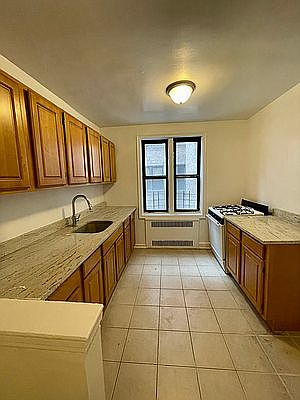 3rd image of 65-84 Booth St #3L