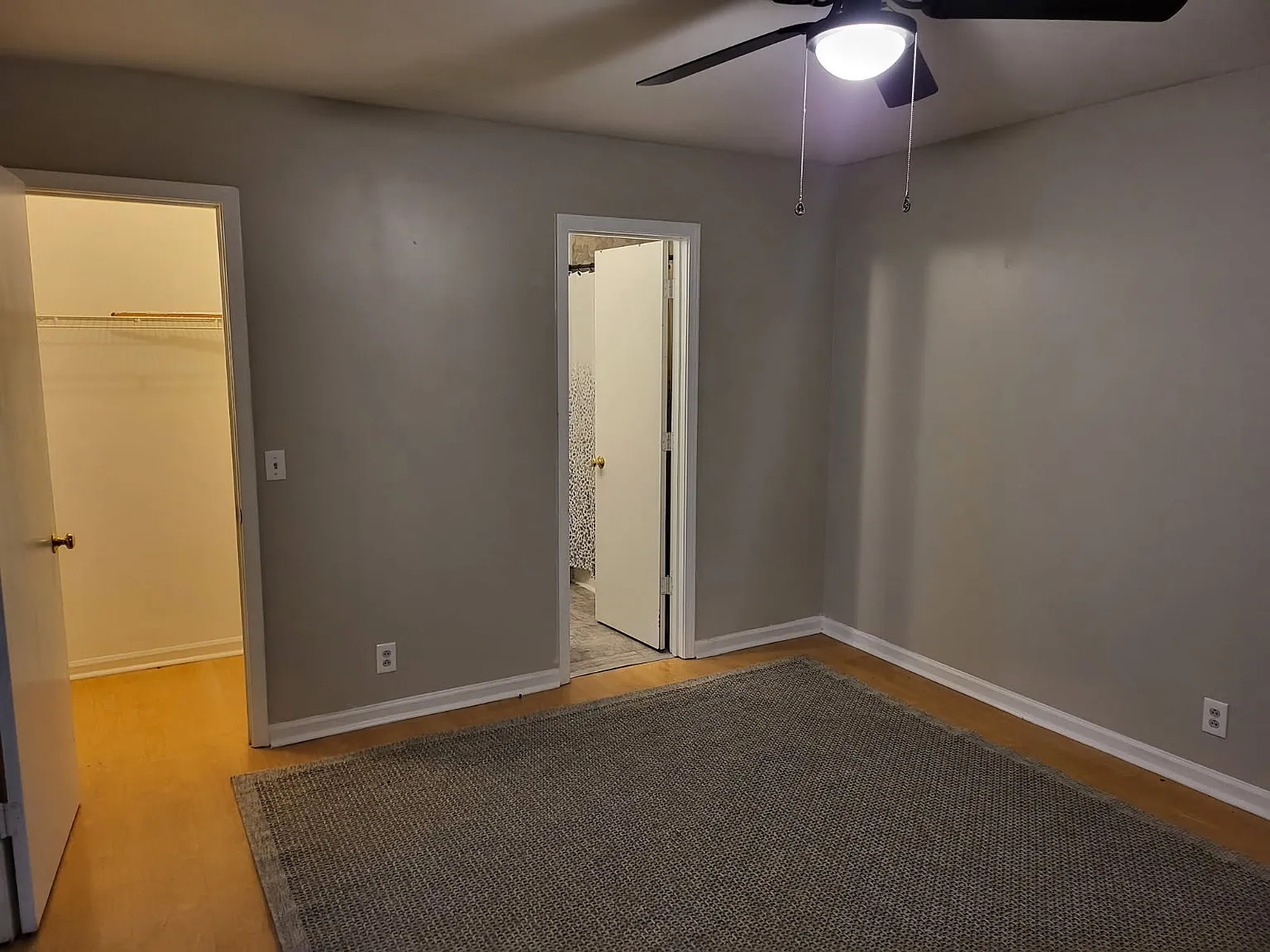 2 bed, 984 sqft, $1,800 — Photo 1