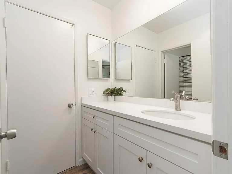 4140 Meadow Lark Dr — Photo 21