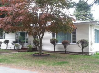 92 Genesee St, Lawrence, MA 01843