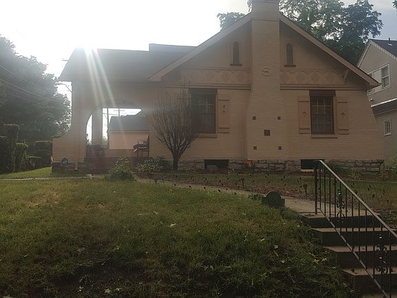 Outside from Rockhill side