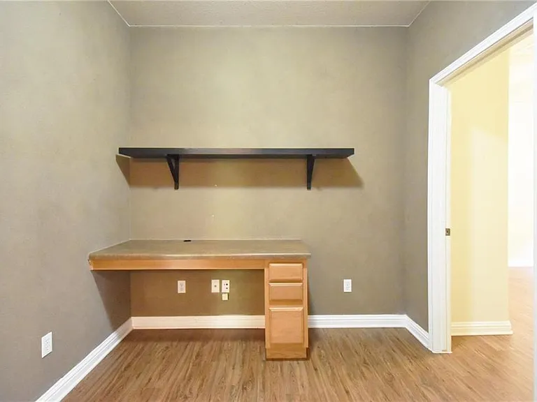 3709 Tall Cedars Rd — Photo 14