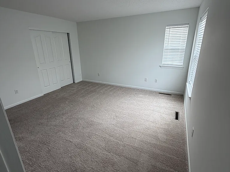 2nd large Bedroom with a closet and another full bath.