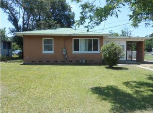 607 Coulter Ave, Cantonment, FL 32533