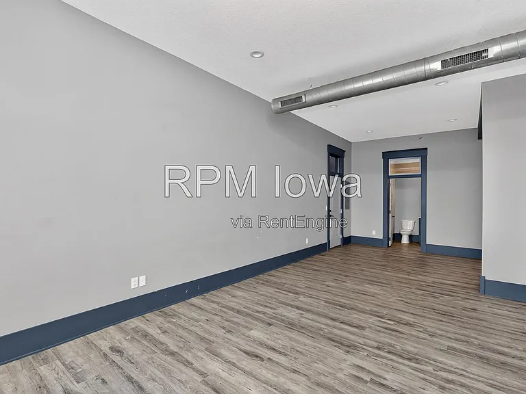 1214 2nd St #2 — Photo 15