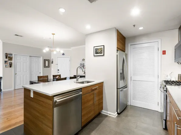 510 Monroe Street image 6 of 16