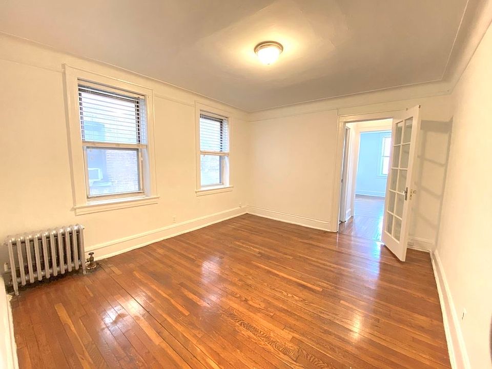 1st image of 30-87 33rd St #C3