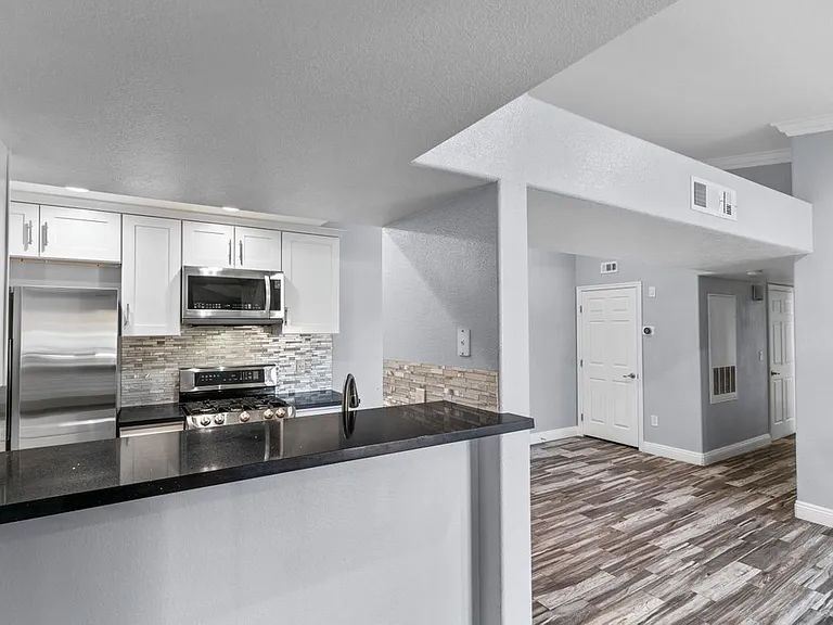 7885 W Flamingo Rd #1053 — Photo 17