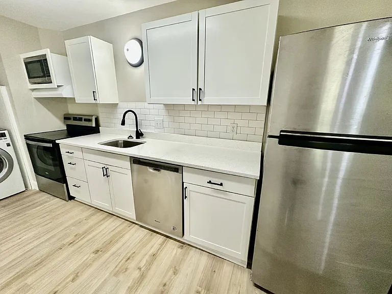 53 Delander Ct #25 — Photo 8