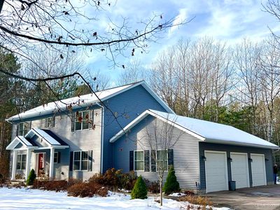 47 Oak Hill Dr, Marquette, MI, 49855