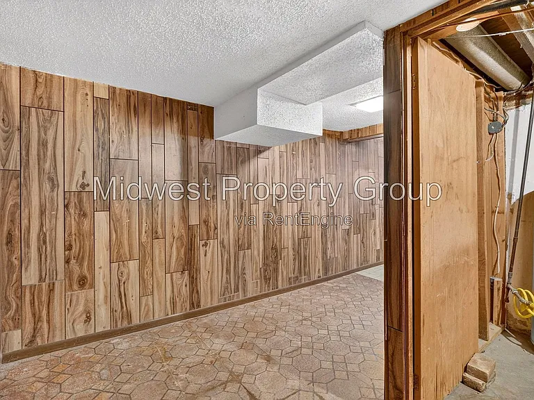 1208 Verl Pl — Photo 9