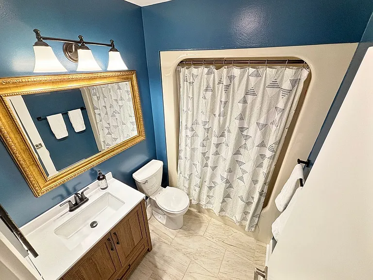 2541 Lakewood Ln — Photo 20