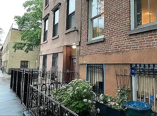 166 Hoyt Street 4R image 1 of 7