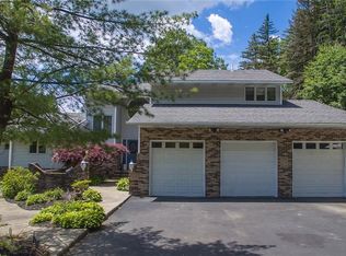 406 Washburn Rd, Tallmadge, OH 44278