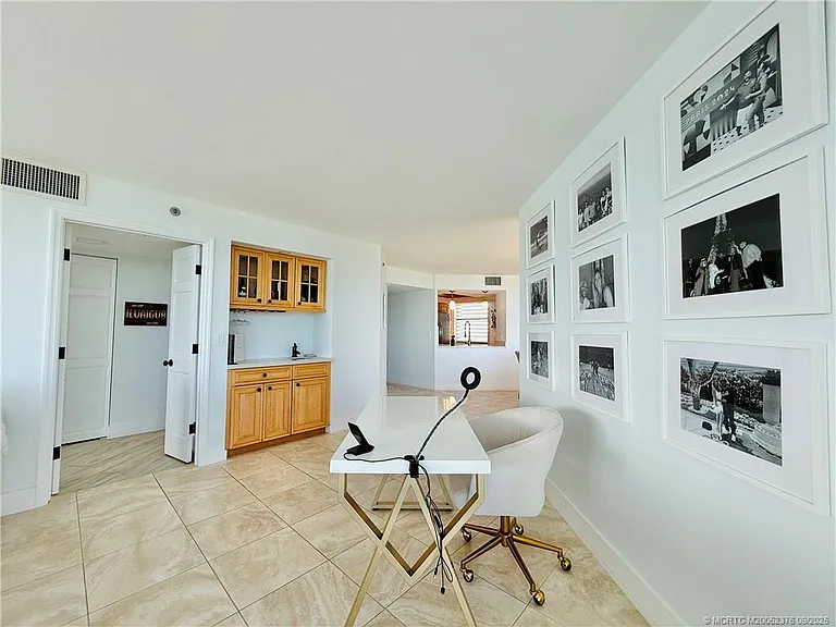 8800 S Ocean Dr #1201 — Photo 22