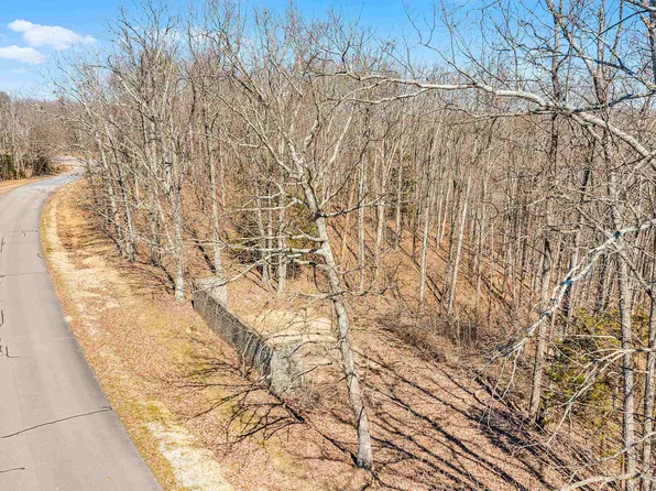 26 Eagle Point Rd, Cherokee, AL 35616