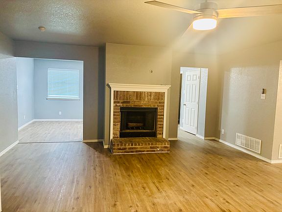 4th image of 5104 Stonehaven Dr