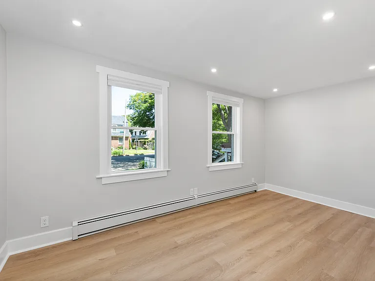 31 Saratoga Way — Photo 19