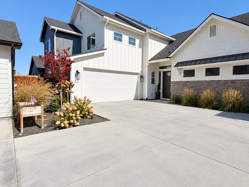 470 S Big Star Ln