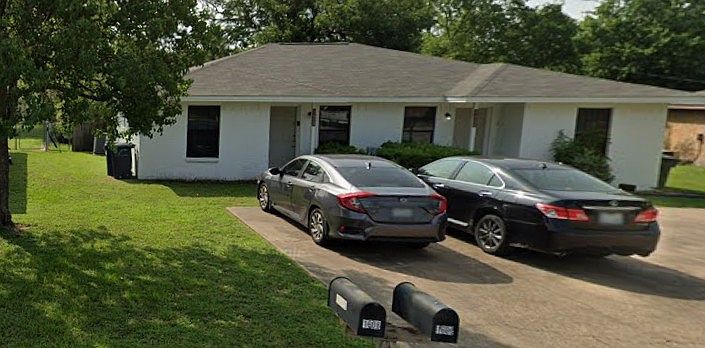 1st image of 1608 Mossglenn Cir