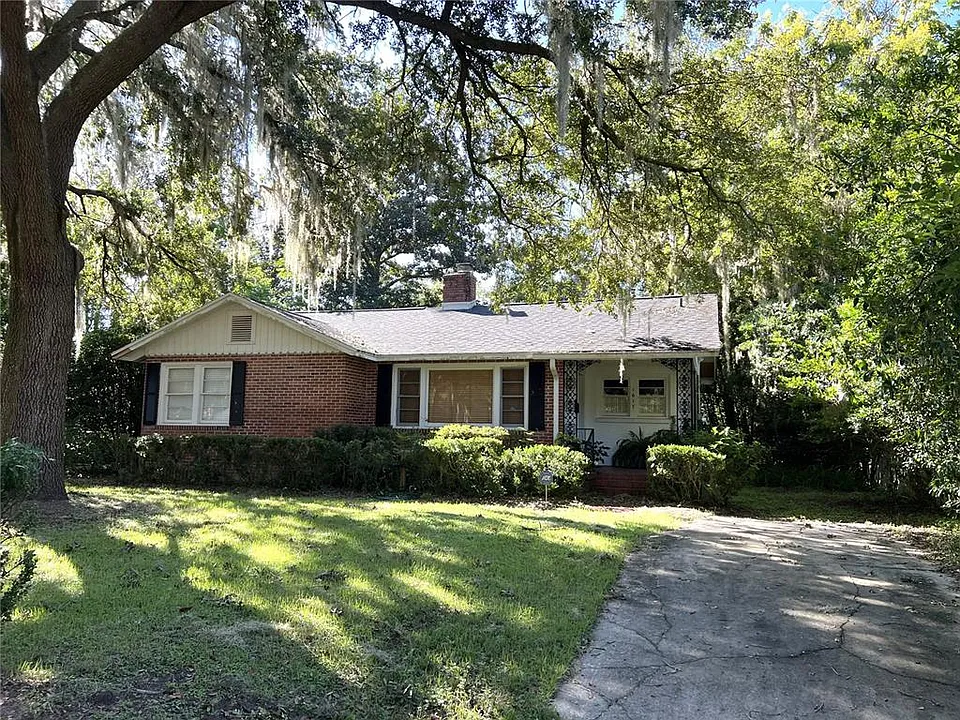 1617 NW 7th Pl