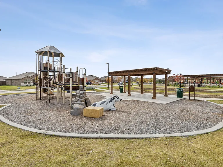 606 Wrangler Dr — Photo 17