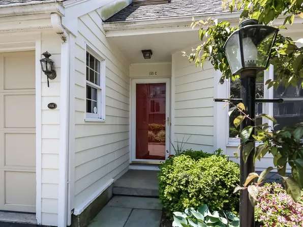 193 Park St #3, New Canaan, CT 06840
