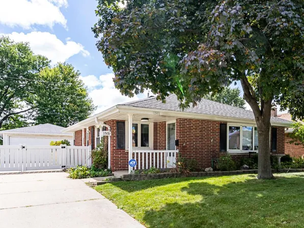 1501 W Foster Ave, Milwaukee, WI 53221