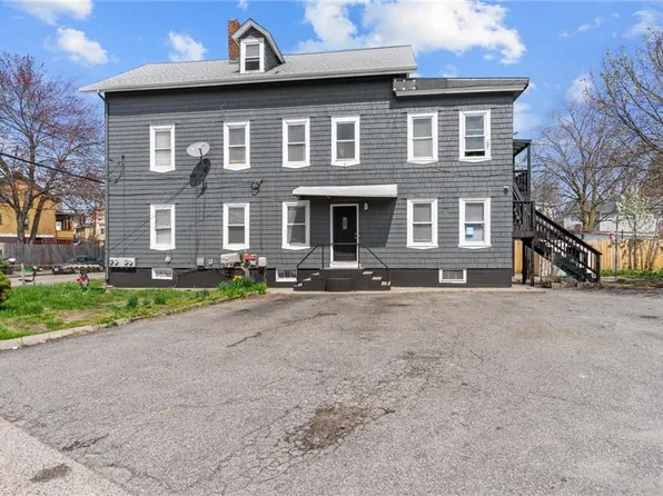 804 Main St, Pawtucket, RI 02860