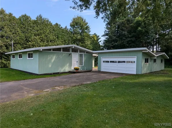 6290 Pleasant Dr, Rome, NY 13440