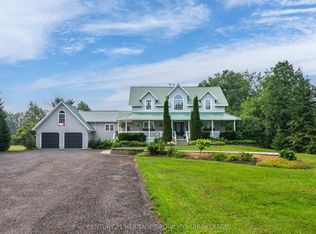 5216 Bradford Rd, South Frontenac, ON K0H 1V0