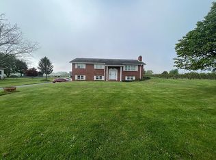4574 Manheim Rd, Waynesboro, PA 17268