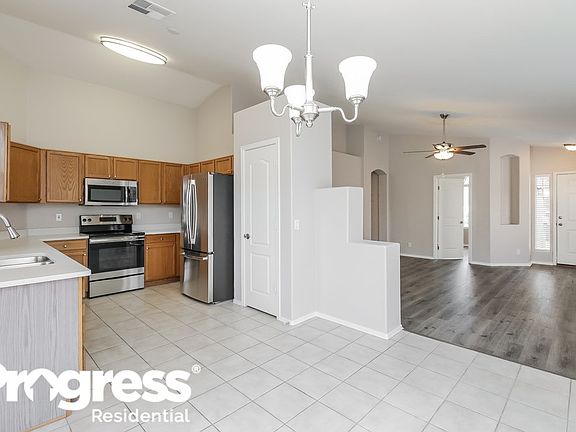 5th image of 8625 W Shaw Butte Dr