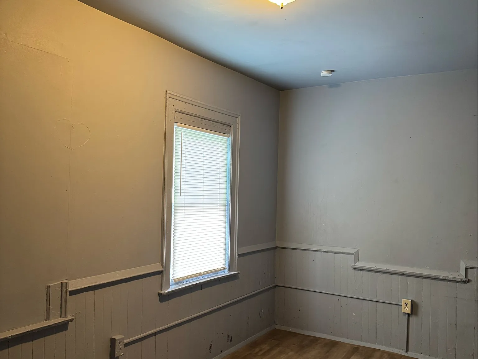 1124 Dudley Avenue - 1 — Photo 4