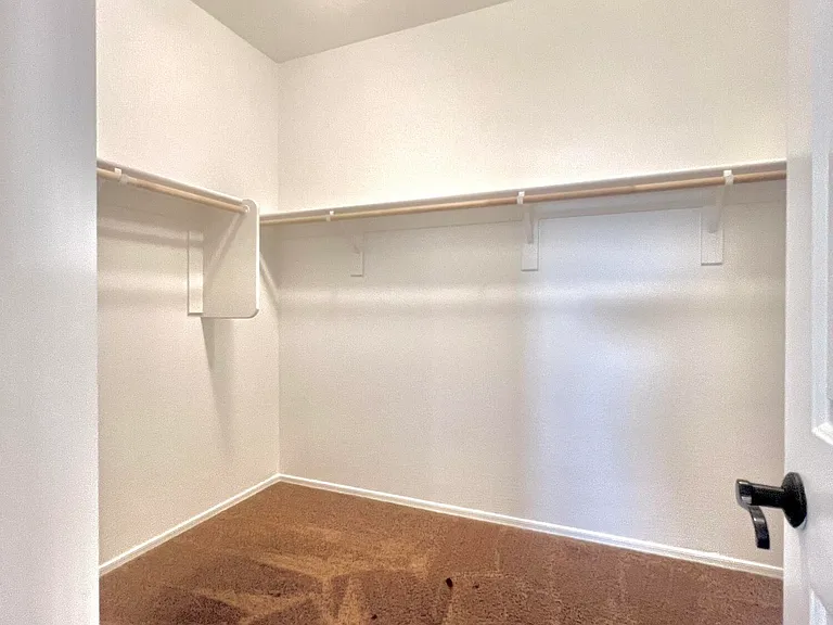 9437 W Jones Ave — Photo 25