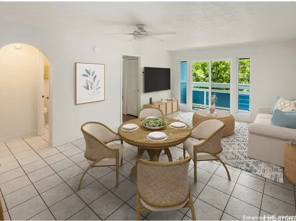 355 Aoloa St APT E202, Kailua, HI 96734