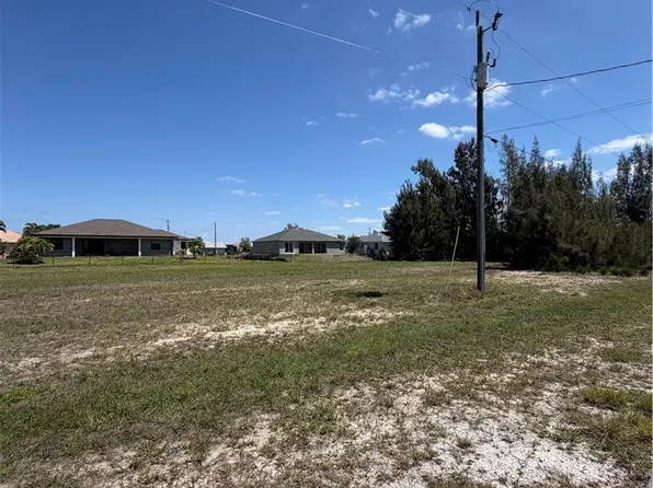 4227 NW 25th Ter, Cape Coral, FL 33993