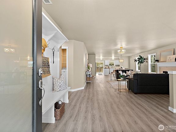 3rd image of 17315 85th Avenue Ct E