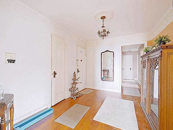 4th image of 651 N Terrace Ave APT 6B