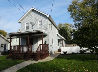 319 N Chestnut Ave, Niles, OH 44446