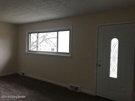 3rd image of 7810 Jonquil Dr