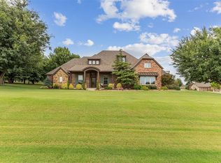 2055 NW 34th St, Newcastle, OK 73065