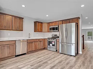 3 bed, 2.5 bath, 1700 sqft, $2,500 — Photo 2