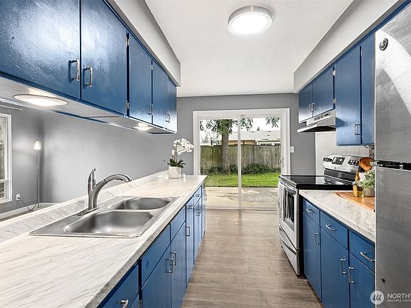 4th image of 1727 120th Street S