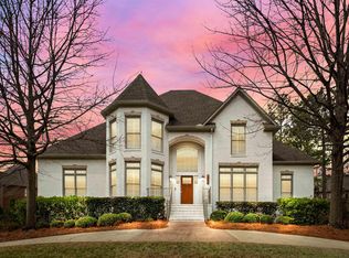 4938 Reynolds Ln, Vestavia, AL 35242