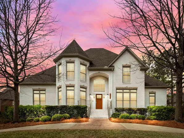 4938 Reynolds Ln, Vestavia, AL 35242