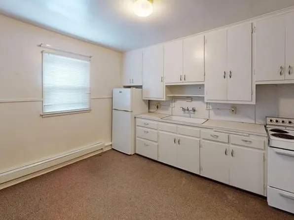 1119 E Thayer Ave, Bismarck, ND