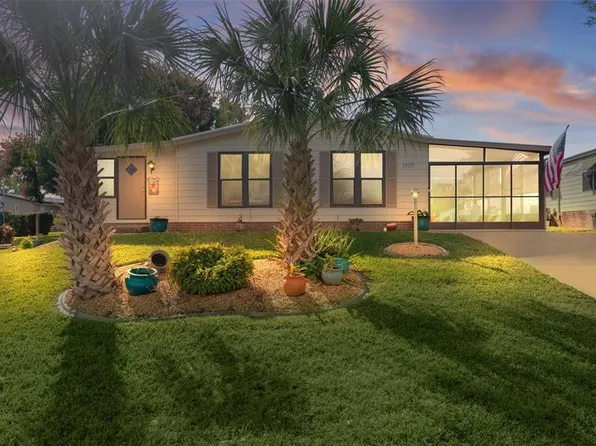 1717 PALM AIRE DRIVE, LADY LAKE, FL 32159