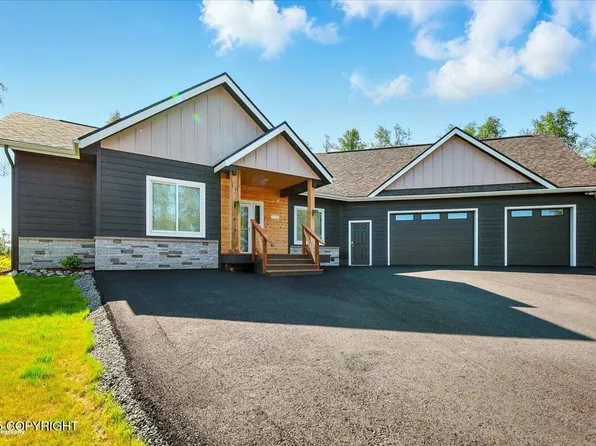 1630 S Corwin Ln, Wasilla, AK 99654